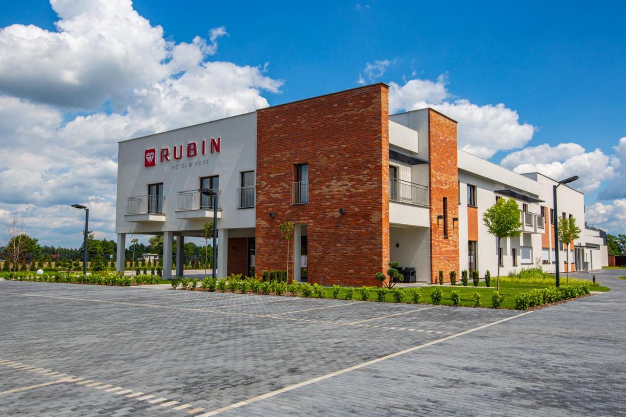 Hotel Rubin Stara Blotnica Exteriör bild